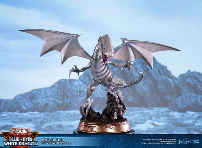 Yu-Gi-Oh! Statua Blue-Eyes White Dragon White Edition 35 cm