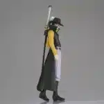 One Piece Dracule Mihawk figura 16cm