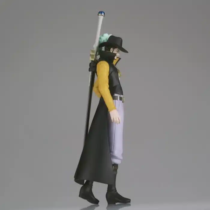 One Piece Dracule Mihawk figura 16cm
