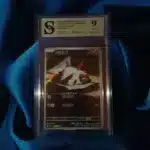 Pokemon Larvesta kolekcionarska ocjenjena karta