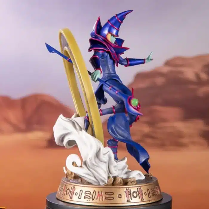 Yu-Gi-Oh! Dark Magician Blue Version Statua od 30 cm