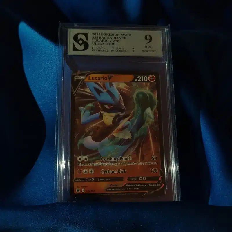 Pokemon Lucario V kolekcionarska ocjenjena karta Pokemon Lucario V kolekcionarska ocjenjena karta