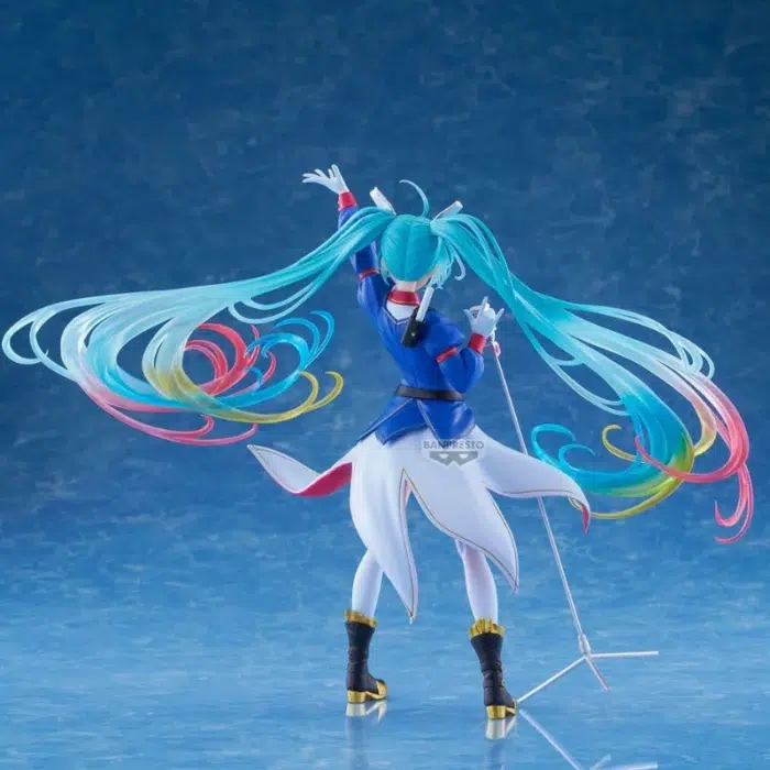 Banpresto Gundam x Hatsune Miku figura 21cm