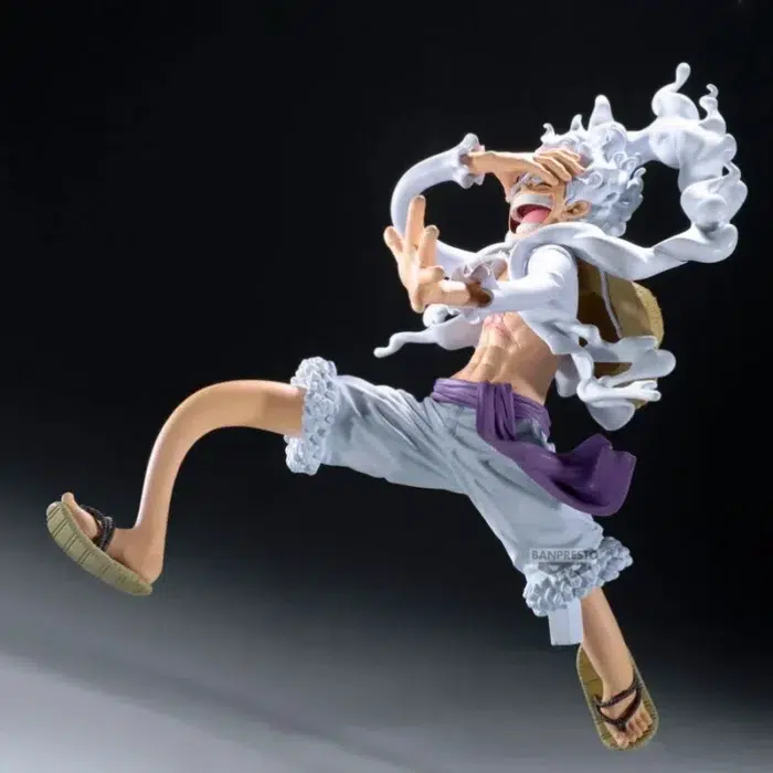 Banpresto One Piece Monkey D Luffy Gear 5 Grandista figura 27cm